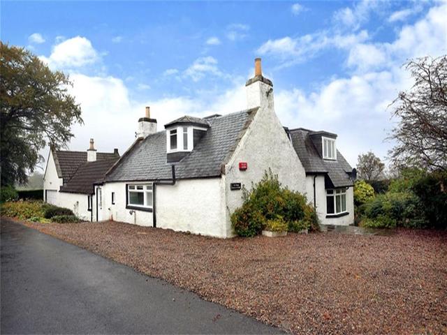  Image of 3 Bedroom Detached House  To Rent at Cults, Cults, Aberdeen, AB15 at Hazlehead Aberdeen Aberdeen, AB15 9PT