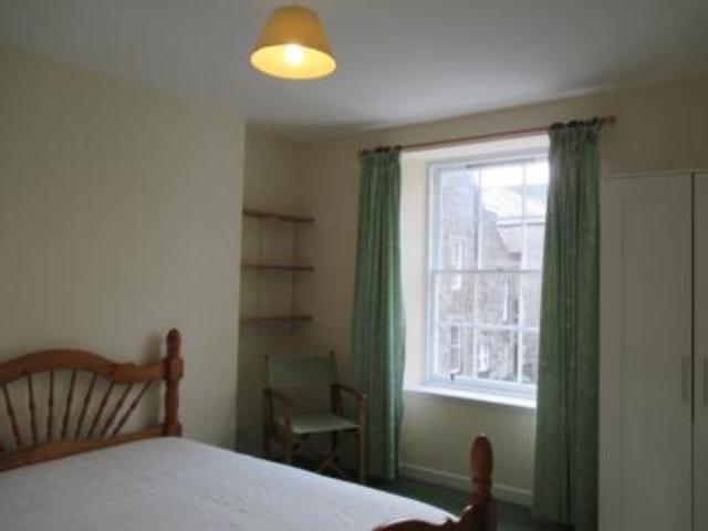  Image of 4 Bedroom Flat  To Rent at North Silver Street, Aberdeen, AB10 at City Centre Aberdeen Aberdeen, AB10 1RJ