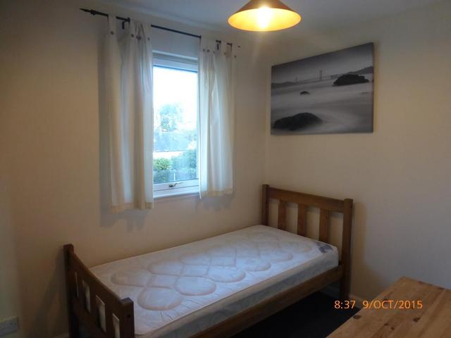 Image of 2 Bedroom Flat  To Rent at Sunnybank Road, Aberdeen, AB24 at Old Aberdeen Aberdeen Aberdeen, AB24 3NJ