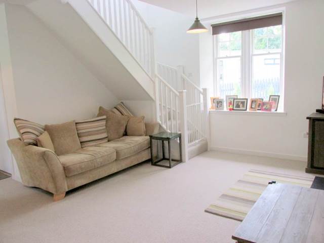  Image of 4 Bedroom Detached House  To Rent at Pitfodels Station Road, Cults, Aberdeen, AB15 at Cults Aberdeen Aberdeen, AB15 9PJ