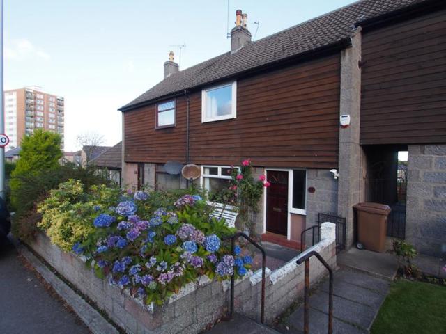  Image of 2 Bedroom Semi-Detached House  To Rent at Tollohill Drive, Aberdeen, AB12 at Kincorth Aberdeen Aberdeen, AB12 5DN