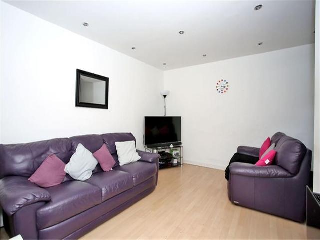  Image of 1 Bedroom Flat  To Rent at Fairview Crescent, Danestone, Aberdeen, AB22 at Danestone Aberdeen Aberdeen, AB22 8ZB