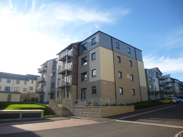  Image of 3 Bedroom Flat  To Rent at Cordiner Avenue, Aberdeen, AB24 at Hilton Aberdeen Aberdeen, AB24 4SA