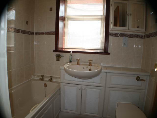  Image of 1 Bedroom Detached House  To Rent at Delgaty Lane, Dyce, Aberdeen, AB21 at Dyce Aberdeen Aberdeen, AB21 7LR