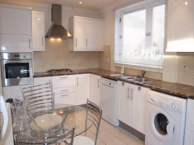  Image of 2 Bedroom Semi-Detached House  To Rent at East Main Avenue, Aberdeen, AB16 at Mastrick Aberdeen Aberdeen, AB16 6UX