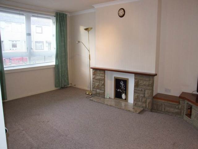  Image of 2 Bedroom Semi-Detached House  To Rent at East Main Avenue, Aberdeen, AB16 at Mastrick Aberdeen Aberdeen, AB16 6UX