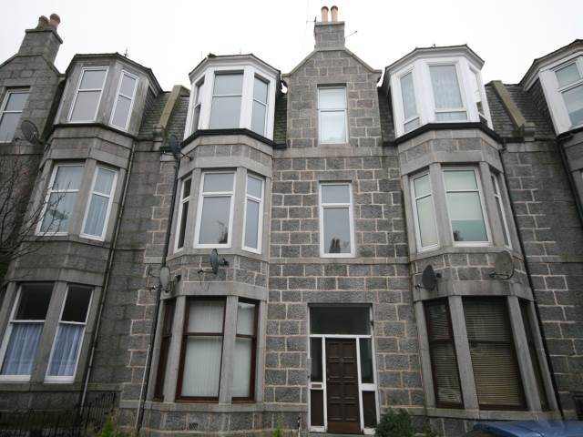  Image of 1 Bedroom Flat  To Rent at Great Western Place, Aberdeen, AB10 at West End Aberdeen Aberdeen, AB10 6QN