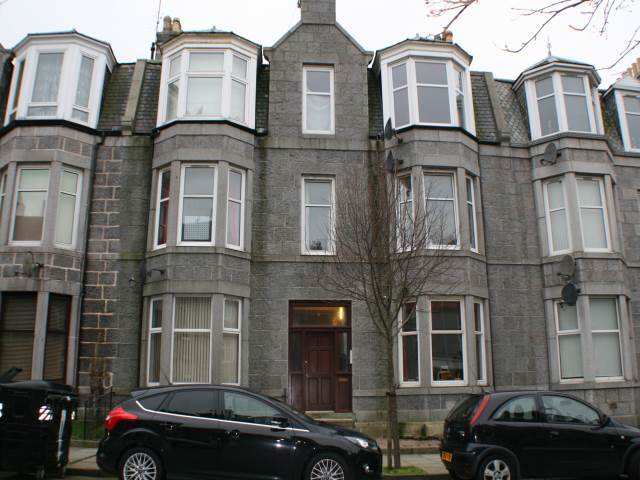  Image of 1 Bedroom Flat  To Rent at Great Western Place, Aberdeen, AB10 at West End Aberdeen Aberdeen, AB10 6QN