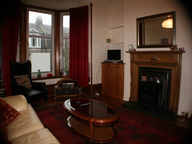  Image of 1 Bedroom Flat  To Rent at Great Western Place, Aberdeen, AB10 at West End Aberdeen Aberdeen, AB10 6QN