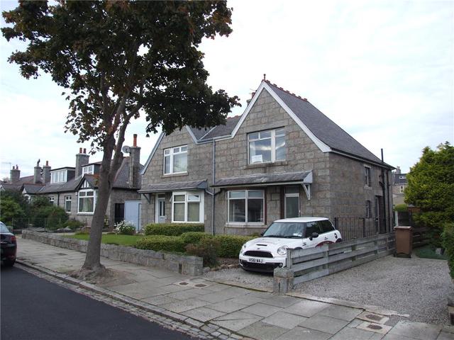  Image of 3 Bedroom Semi-Detached House  To Rent at Hammersmith Road, Aberdeen, AB10 at West End Aberdeen Aberdeen, AB10 6NA