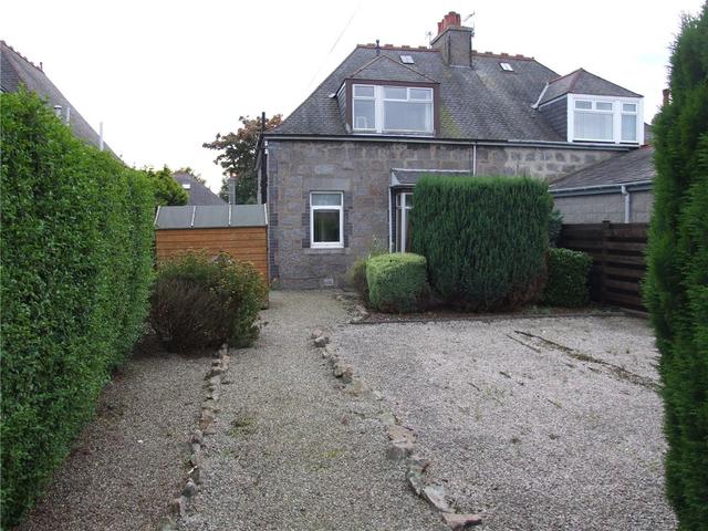  Image of 3 Bedroom Semi-Detached House  To Rent at Hammersmith Road, Aberdeen, AB10 at West End Aberdeen Aberdeen, AB10 6NA