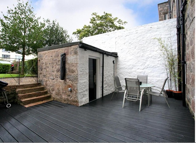  Image of 3 Bedroom Flat  To Rent at Queens Gardens, Aberdeen, AB15 at City Centre Aberdeen Aberdeen, AB15 4YD