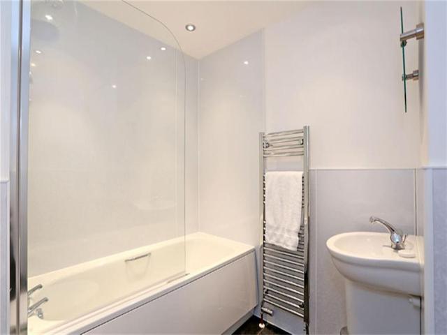  Image of 1 Bedroom Flat  To Rent at Bon Accord Street, Aberdeen, AB11 at City Centre Aberdeen Aberdeen, AB11 6EA