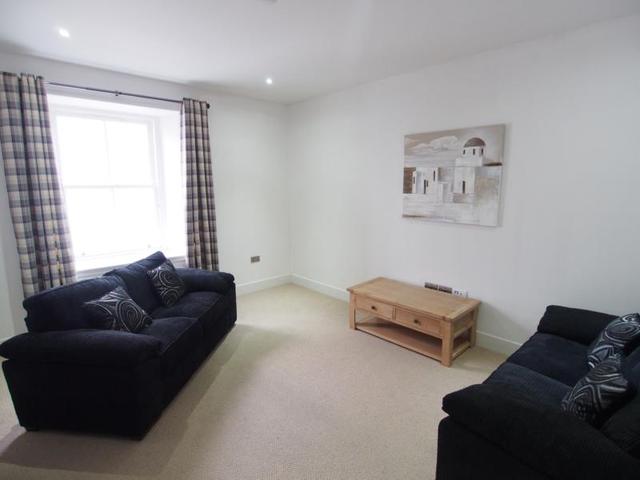 Image of 2 Bedroom Flat  To Rent at Great Western Road, Aberdeen, AB10 at West End Aberdeen Aberdeen, AB10 6PP