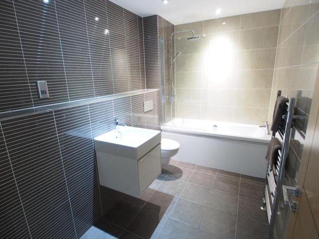  Image of 2 Bedroom Flat  To Rent at Great Western Road, Aberdeen, AB10 at West End Aberdeen Aberdeen, AB10 6PP