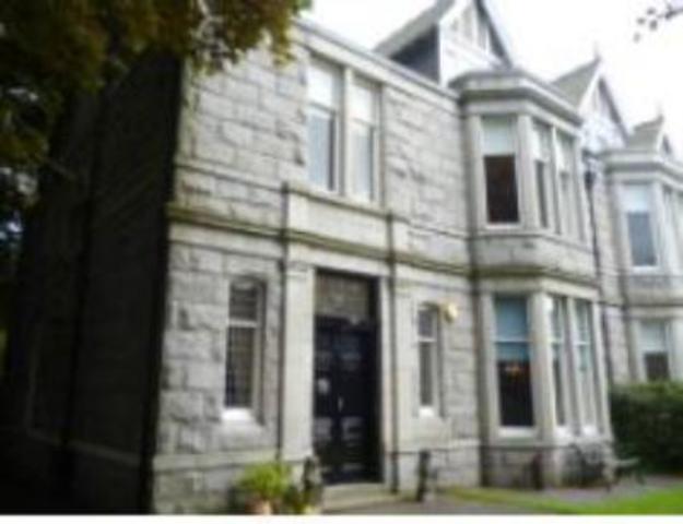  Image of 6 Bedroom Semi-Detached House  To Rent at Bayview Road, Aberdeen, AB15 at West End Aberdeen Aberdeen, AB15 4EY