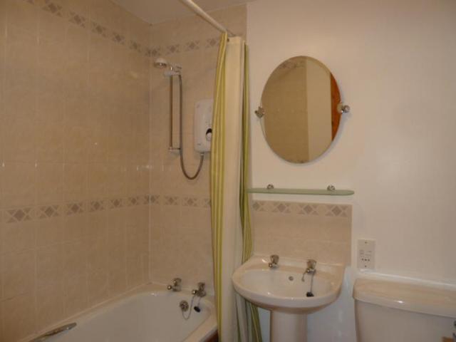 Image of 2 Bedroom Flat  To Rent at Farmers Hall, Aberdeen, AB25 at Rosemount Aberdeen Aberdeen, AB25 1XF