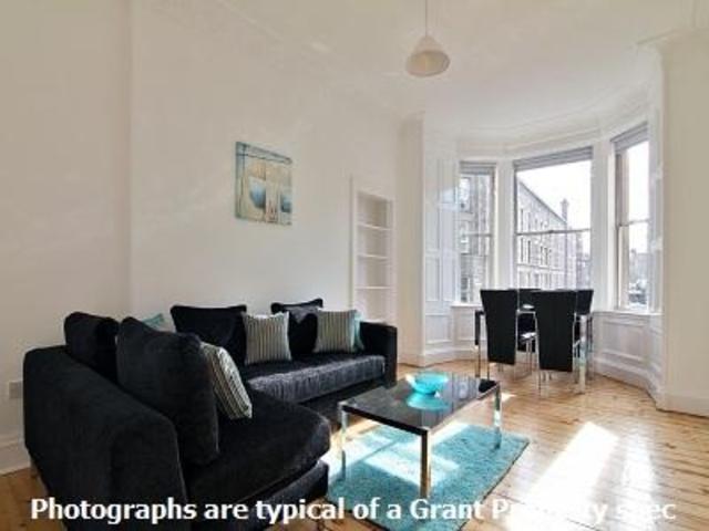  Image of 3 Bedroom Flat  To Rent at Fraser Street, Aberdeen, AB25 at Aberdeen  Aberdeen, AB25 3XS