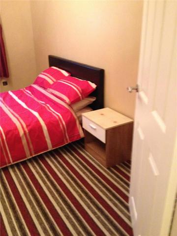  Image of 2 Bedroom Flat  To Rent at Oldcroft Place, Aberdeen, AB16 at Stockethill Aberdeen Aberdeen, AB16 5BT