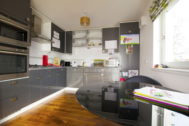  Image of 2 Bedroom Flat  To Rent at Queens Crescent, Aberdeen, AB15 at City Centre Aberdeen Aberdeen, AB15 4BE