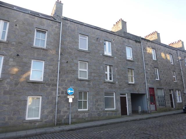  Image of 1 Bedroom Flat  To Rent at Richmond Walk, Aberdeen, AB25 at Rosemount Aberdeen Aberdeen, AB25 2YT