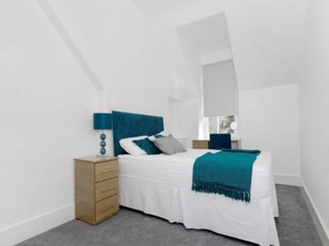  Image of 2 Bedroom Flat  To Rent at Sunnyside Road, Aberdeen, AB24 at Aberdeen  Aberdeen, AB24 3ND