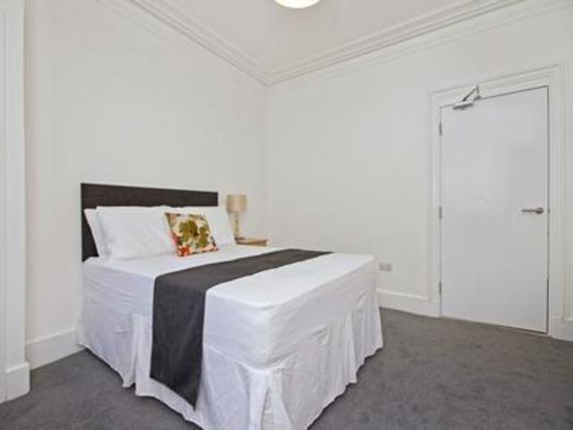  Image of 2 Bedroom Flat  To Rent at Urquhart Road, Aberdeen, AB24 at Aberdeen  Aberdeen, AB24 5LN