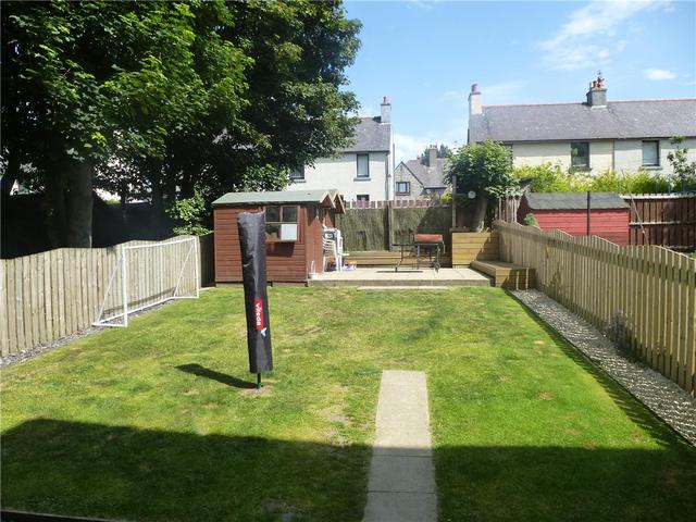  Image of 2 Bedroom Flat  To Rent at Brimmond Place, Aberdeen, AB11 at Torry Aberdeen Aberdeen, AB11 8EN