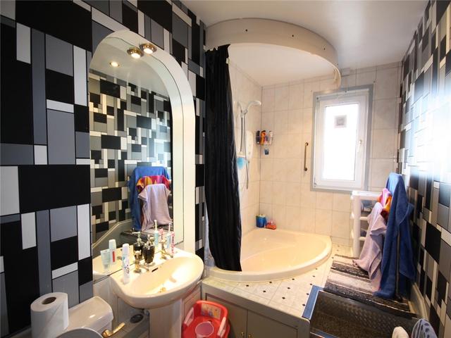  Image of 2 Bedroom Flat  To Rent at Castleton Way, Aberdeen, AB16 at Stockethill Aberdeen Aberdeen, AB16 5TQ