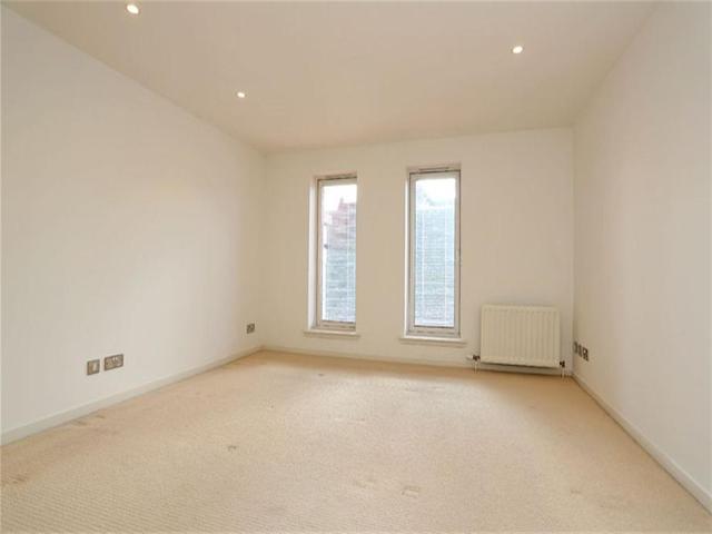  Image of 3 Bedroom Flat  To Rent at Dempsey Court, Queens Lane North, Aberdeen, AB15 at West End Aberdeen Aberdeen, AB15 4DY