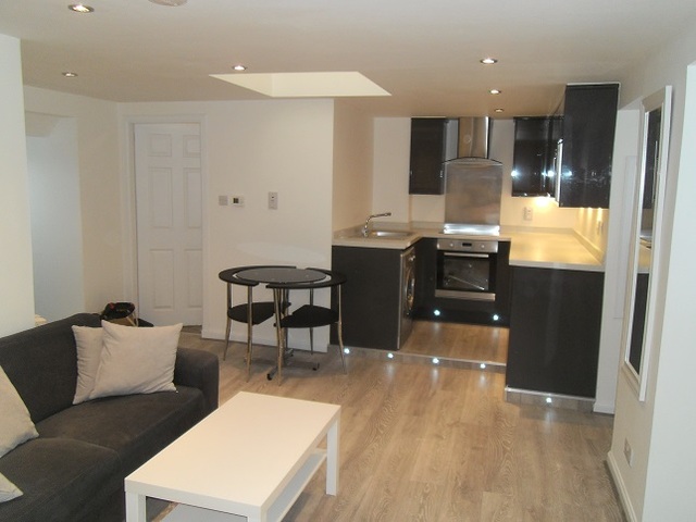  Image of 1 Bedroom Studio Flat  To Rent at King Street, Aberdeen, AB24 at City Centre Aberdeen Aberdeen, AB24 5AX