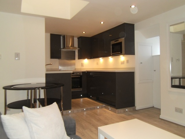  Image of 1 Bedroom Studio Flat  To Rent at King Street, Aberdeen, AB24 at City Centre Aberdeen Aberdeen, AB24 5AX