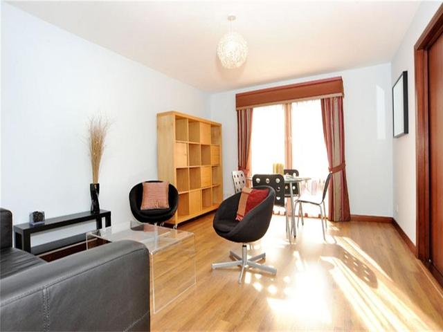  Image of 2 Bedroom Flat  To Rent at Strawberry Bank Parade, Aberdeen, AB11 at City Centre Aberdeen Aberdeen, AB11 6UT