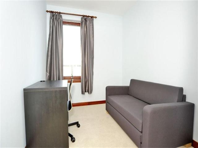  Image of 2 Bedroom Flat  To Rent at Strawberry Bank Parade, Aberdeen, AB11 at City Centre Aberdeen Aberdeen, AB11 6UT