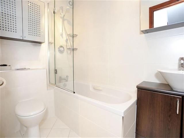  Image of 2 Bedroom Flat  To Rent at Strawberry Bank Parade, Aberdeen, AB11 at City Centre Aberdeen Aberdeen, AB11 6UT