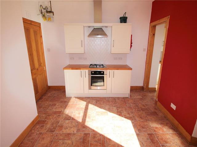  Image of 2 Bedroom Flat  To Rent at Victoria Road, Aberdeen, AB11 at Torry Aberdeen Aberdeen, AB11 9NP