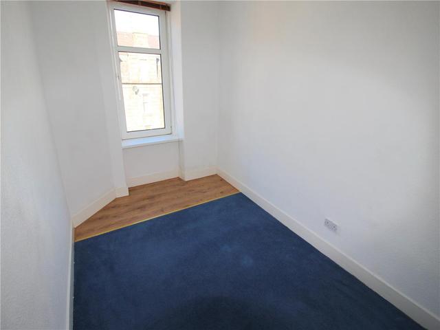  Image of 2 Bedroom Flat  To Rent at Victoria Road, Aberdeen, AB11 at Torry Aberdeen Aberdeen, AB11 9NP