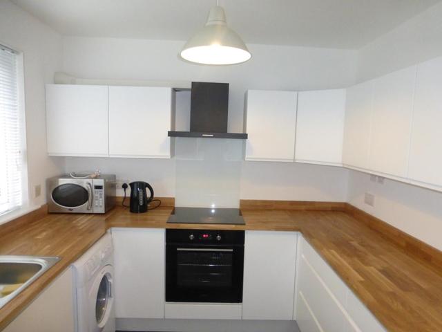  Image of 2 Bedroom Flat  To Rent at Fonthill Terrace, Aberdeen, AB11 at Ferryhill Aberdeen Aberdeen, AB11 7UR