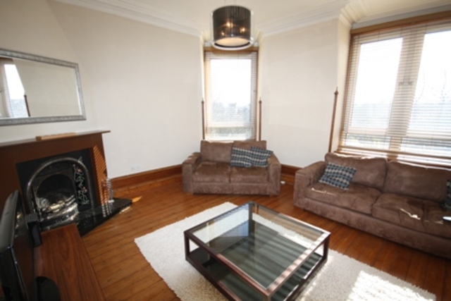  Image of 1 Bedroom Flat  To Rent at Great Western Road, Aberdeen, AB10 at West End Aberdeen Aberdeen, AB10 6QF