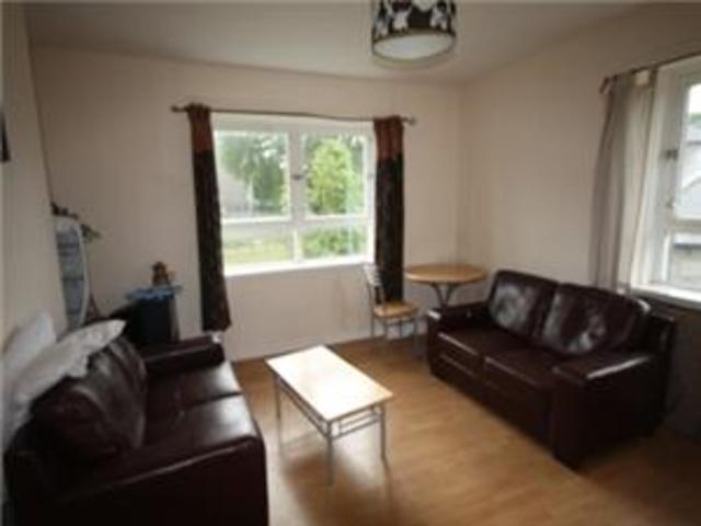  Image of 3 Bedroom Flat  To Rent at Powis Crescent, Aberdeen, AB24 at City Centre Aberdeen Aberdeen, AB24 3YS