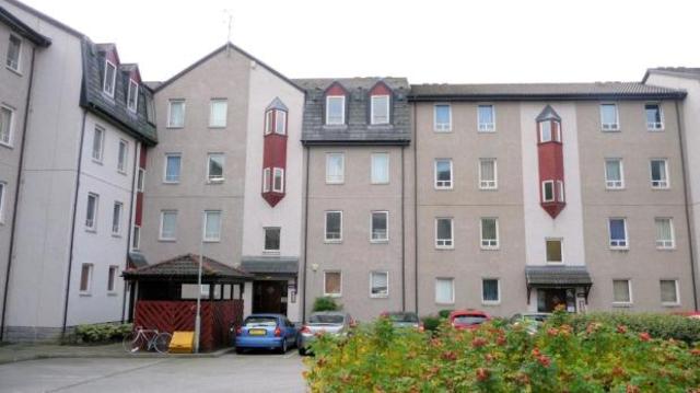  Image of 1 Bedroom Flat  To Rent at Strawberry Bank Parade, Aberdeen, AB11 at Hardgate Aberdeen Aberdeen, AB11 6UW