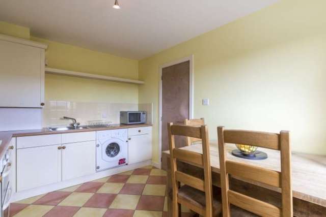  Image of 2 Bedroom Flat  For Sale at Riverside Drive, Aberdeen, AB11 at Riverside Drive  Aberdeen, AB11 7DG