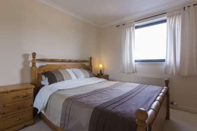  Image of 2 Bedroom Flat  For Sale at Riverside Drive, Aberdeen, AB11 at Riverside Drive  Aberdeen, AB11 7DG