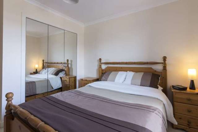  Image of 2 Bedroom Flat  For Sale at Riverside Drive, Aberdeen, AB11 at Riverside Drive  Aberdeen, AB11 7DG