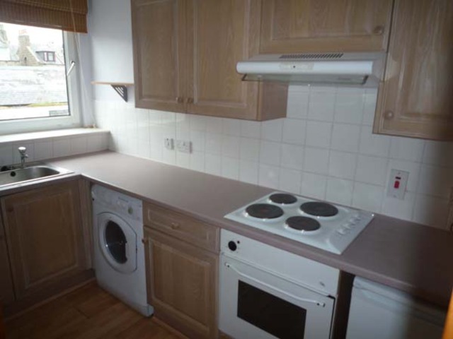  Image of 1 Bedroom Flat  To Rent at Ashvale Place, Aberdeen, AB10 at Holburn Aberdeen Aberdeen, AB10 6QD