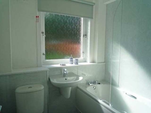  Image of 3 Bedroom Terraced House  To Rent at Garthdee Drive, Aberdeen, AB10 at Garthdee Aberdeen Aberdeen, AB10 7HS