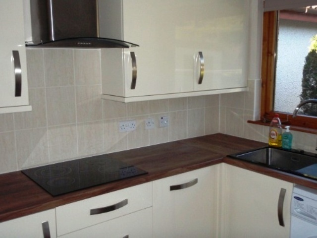 Image of 3 Bedroom Semi-Detached House  To Rent at Laurel Terrace, Bridge of Don, Aberdeen, AB22 at Bridge of Don Aberdeen Aberdeen, AB22 8YX