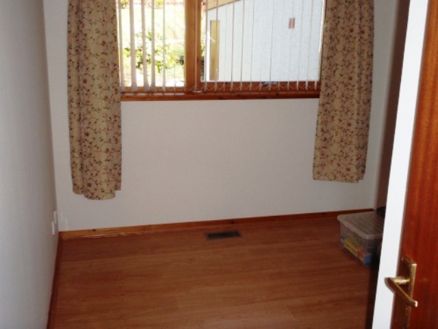  Image of 3 Bedroom Semi-Detached House  To Rent at Laurel Terrace, Bridge of Don, Aberdeen, AB22 at Bridge of Don Aberdeen Aberdeen, AB22 8YX