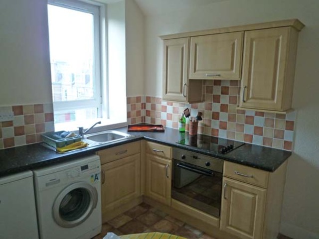  Image of 2 Bedroom Flat  To Rent at Richmond Terrace, Aberdeen, AB25 at Rosemount Aberdeen Aberdeen, AB25 2RQ