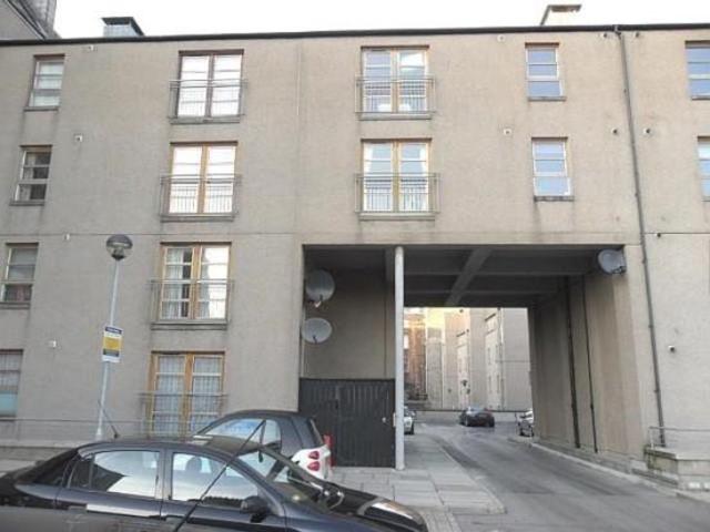  Image of 2 Bedroom Flat  To Rent at Dee Street, Aberdeen, AB11 at City Centre Aberdeen Aberdeen, AB11 6AW